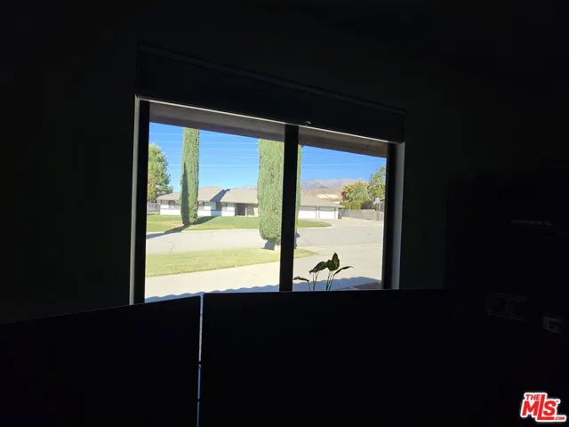 Office/Bedroom#4 Window View O