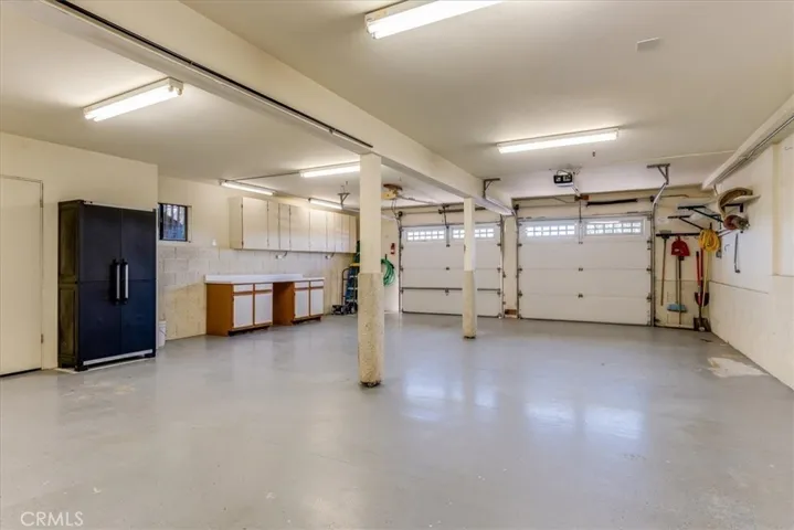 Four car tandem garage