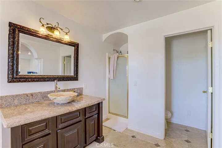 Junior master bathroom