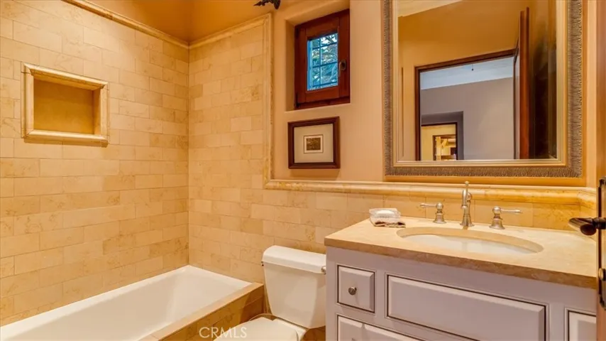 5710 Moonstone Beach, Cambria, California 93428