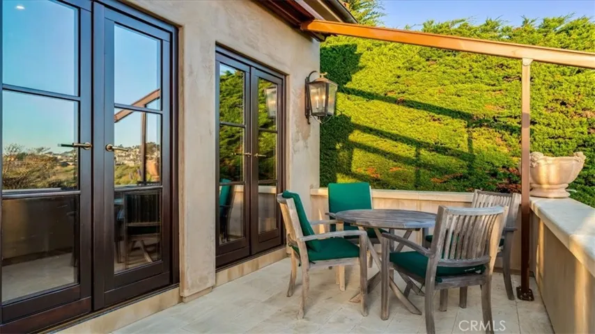 Kitchen patio