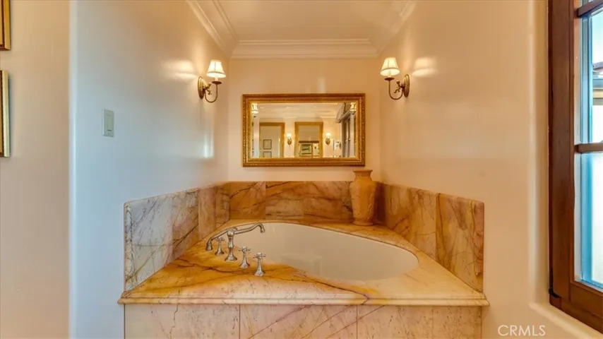 Soaking Tub
