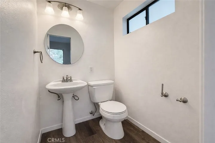 9216 Whispering Pines Road, Frazier Park, California 93225