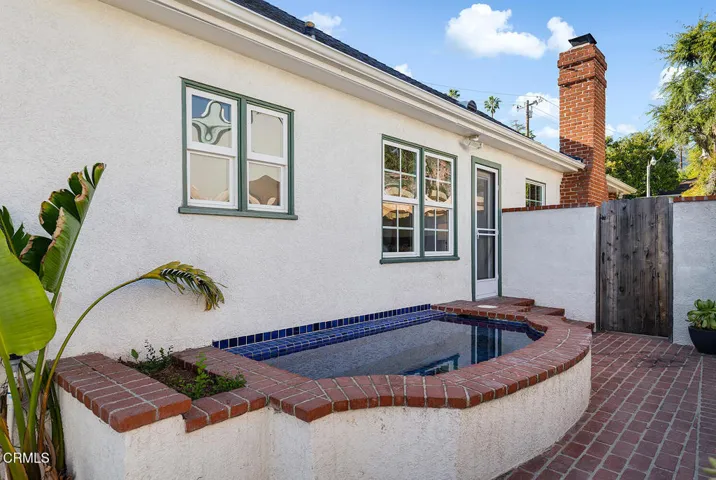 900 Delores Dr 049-mls