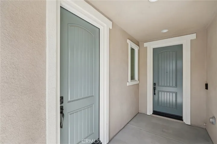 Main entry + private suite access