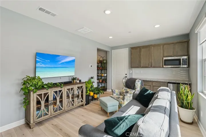 Full in-law suite with private access