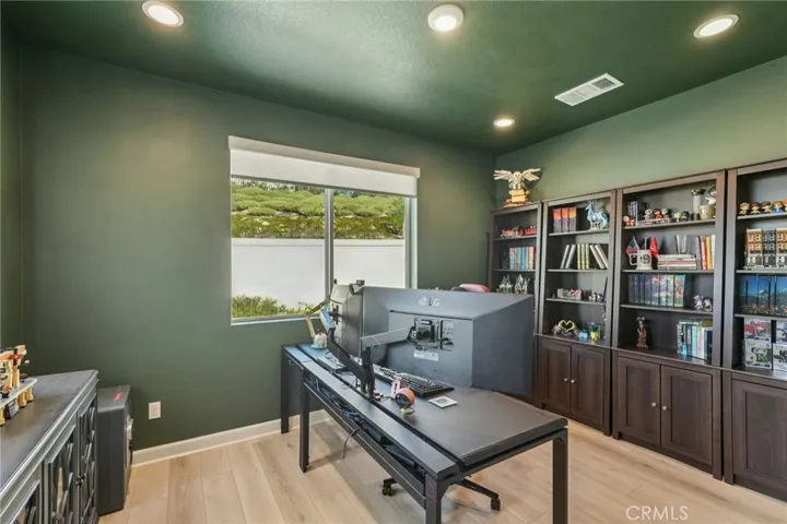 Private home office on main level