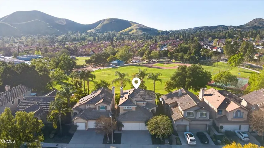 58-web-or-mls-Upmarket Media-445Cre-aer0