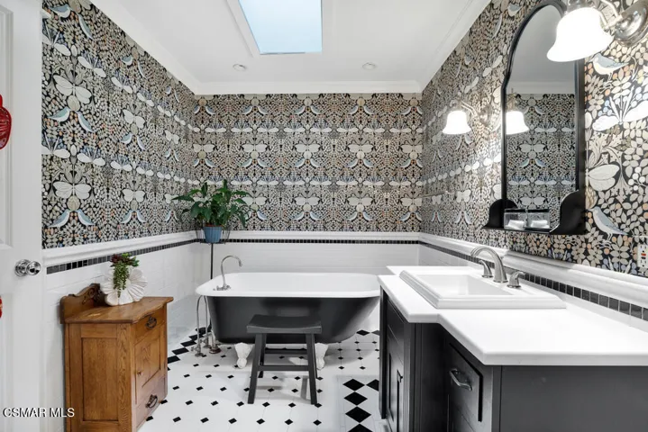 3831 Lake Harbor Ln-HsHProd-27