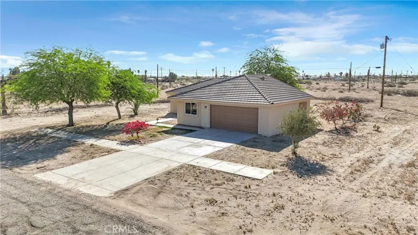 1341 Beach Club Drive, Thermal, California 92274