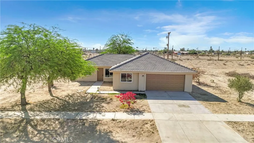 1341 Beach Club Drive, Thermal, California 92274
