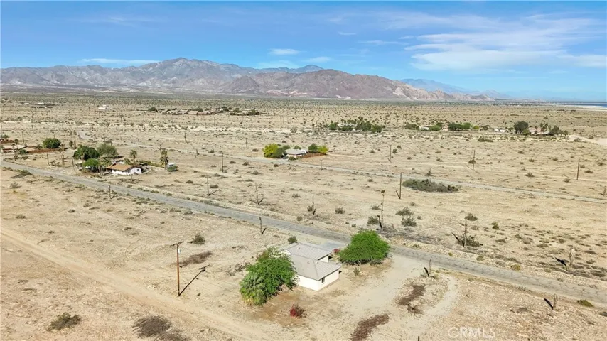 1341 Beach Club Drive, Thermal, California 92274