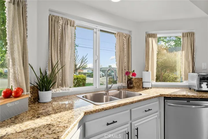 35662 Avenue H, Yucaipa, California 92399