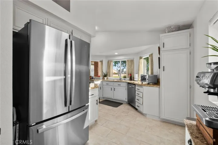 35662 Avenue H, Yucaipa, California 92399