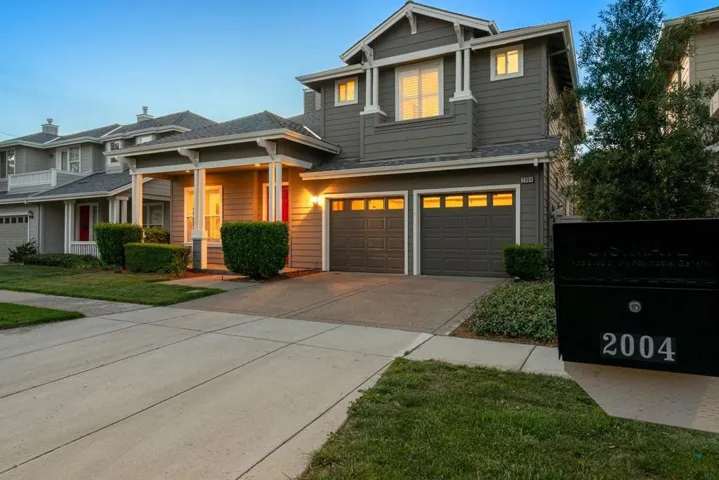 2004 Gossamer Avenue, Redwood City, California 94065