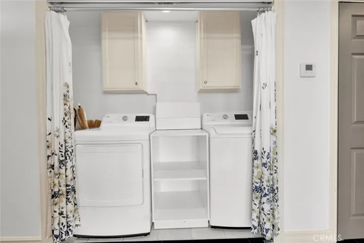Washer Dryer in Hallway