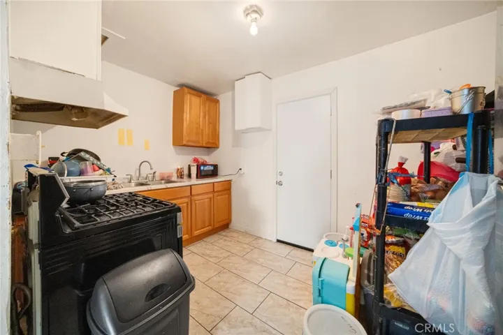 2nd Unit - Kitchen
