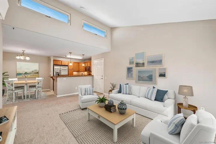 https://zimg.paragon.ice.com/ParagonImages/Property/PA/SDMLS/-518345/6/533/400/6dd0c51dca276ca217de1987262a9496/3/017a56ddb6f048f630d086d42dfdf1d5/-518345-b79c6bb1-4b1a-4268-9319-ba8bce38e481.JPG