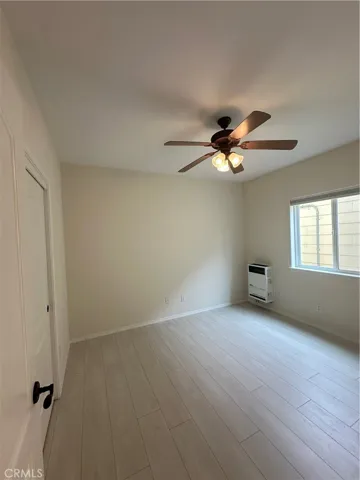 1 bedroom unit bedroom