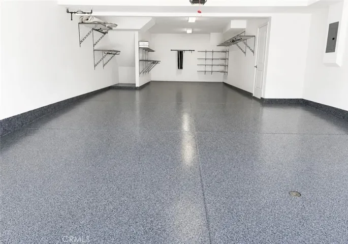 3-Car Garage