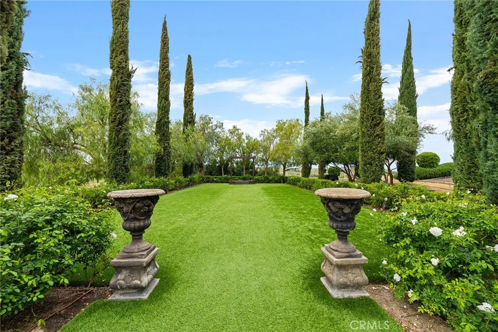 Elegant Wedding Venue with Views