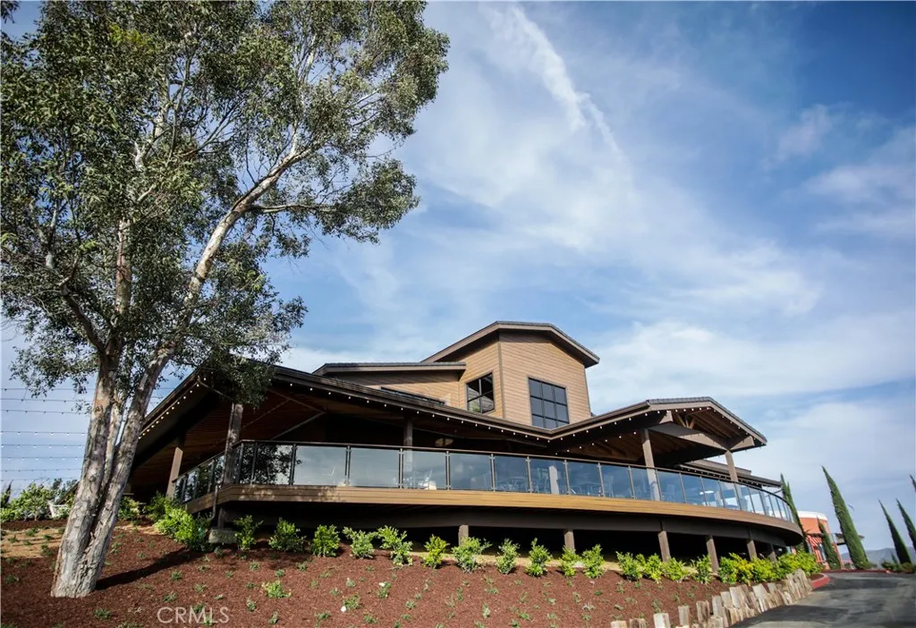 Large expanded deck for Tasting Room