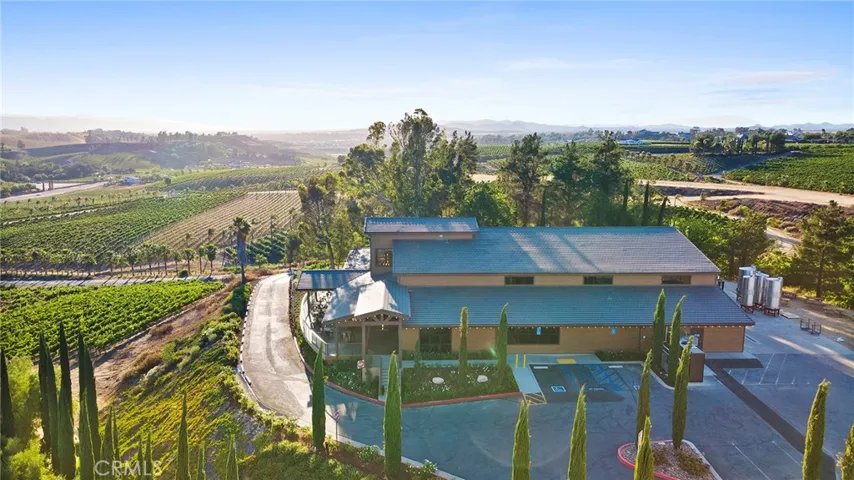 New Tasting Room and Winery