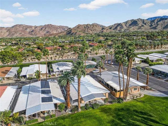 Indian Springs is conveniently located just off Hwy 74 and a short drive to El Paseo.