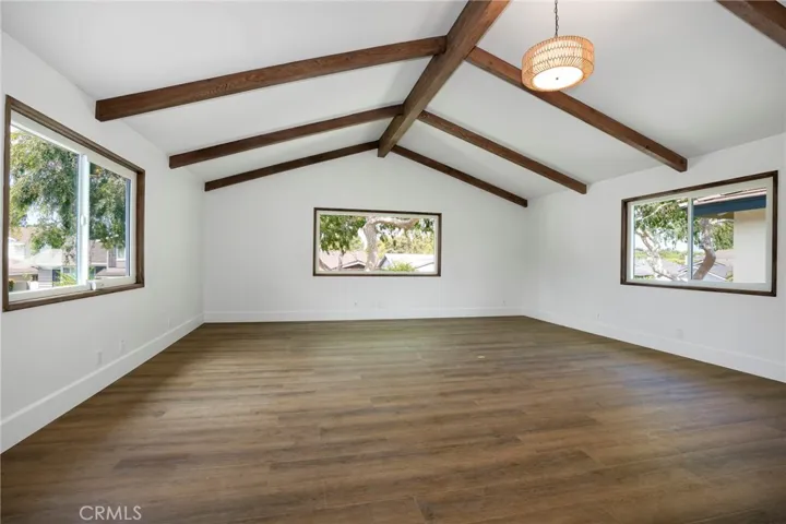 3050 Arlotte Avenue, Long Beach, California 90808
