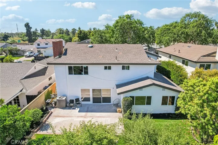 3050 Arlotte Avenue, Long Beach, California 90808