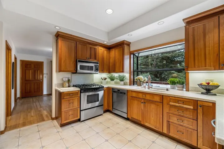 489 Northridge Drive, Scotts Valley, California 95066