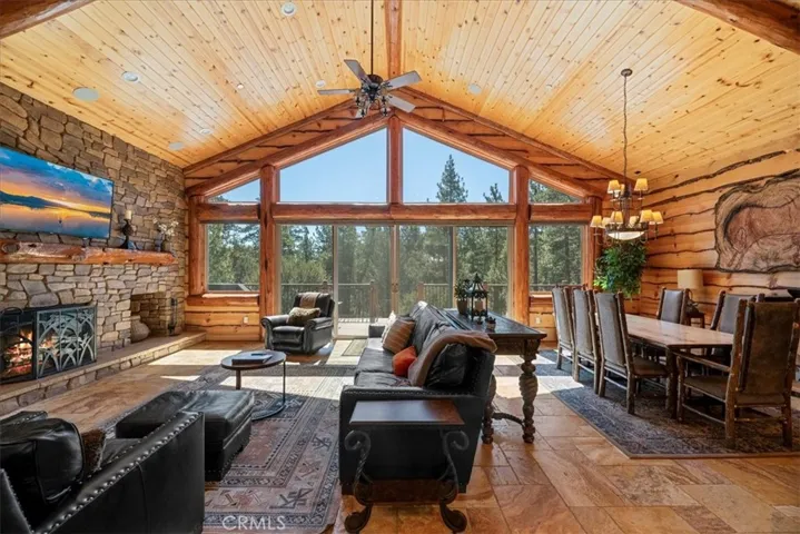 1020 Heritage Trail, Big Bear City, California 92314