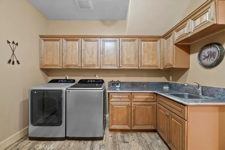 1020 Heritage Trail, Big Bear City, California 92314