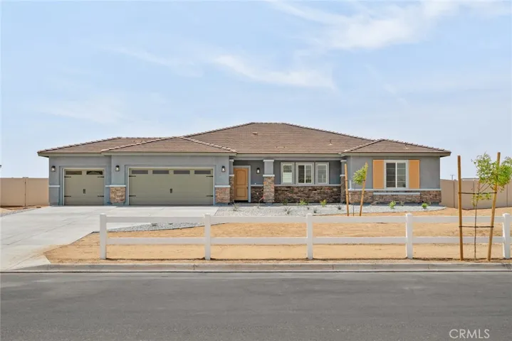 14585 Indigo, Apple Valley, California 92307
