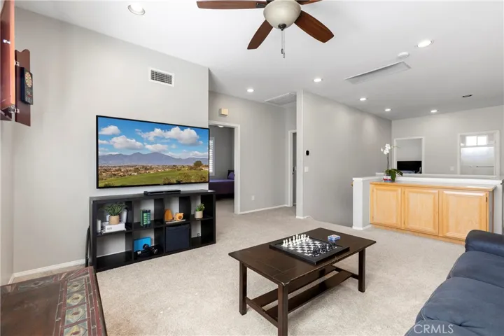 Make 65 a DONE DEAL located in exclusive Trailwood, a 24 hour GUARD GATED community!