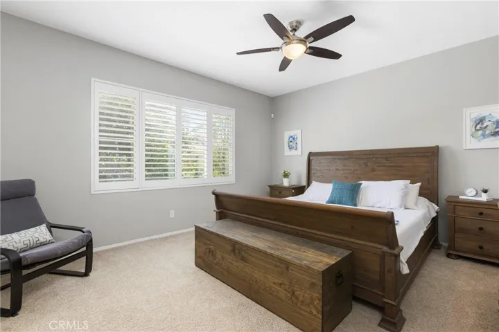 Make 65 a DONE DEAL located in exclusive Trailwood, a 24 hour GUARD GATED community!