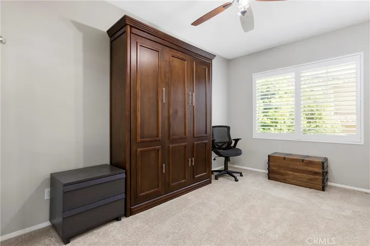 Make 65 a DONE DEAL located in exclusive Trailwood, a 24 hour GUARD GATED community!
