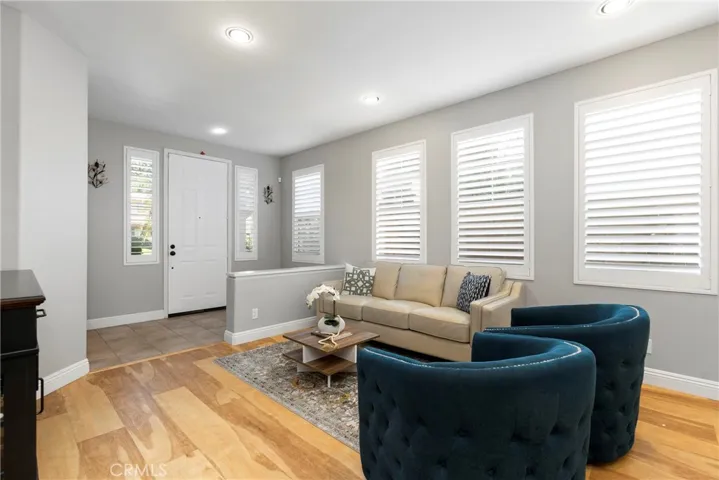 Make 65 a DONE DEAL located in exclusive Trailwood, a 24 hour GUARD GATED community!