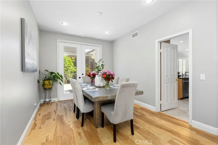 Make 65 a DONE DEAL located in exclusive Trailwood, a 24 hour GUARD GATED community!