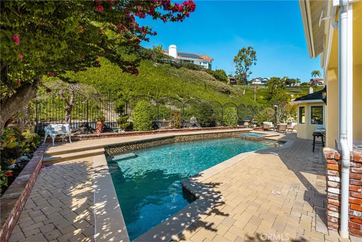 4011 E. Green Clover, Orange, California 92867