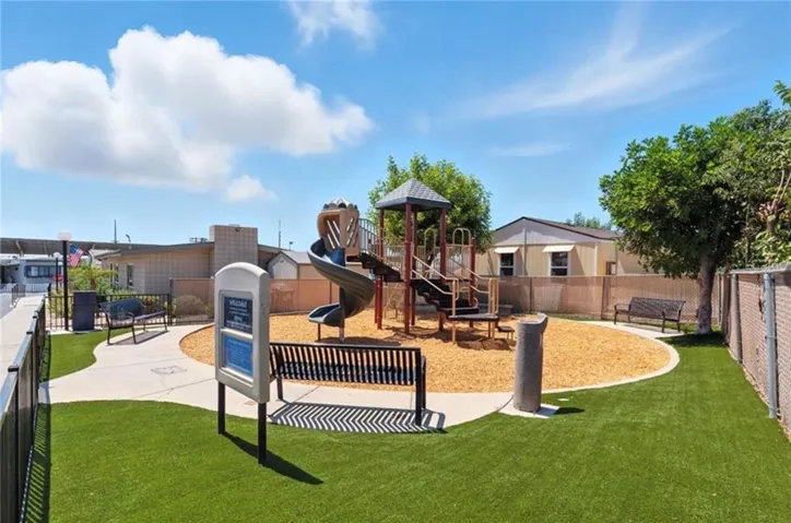 5580 Moreno Street 37, Montclair, California 91763