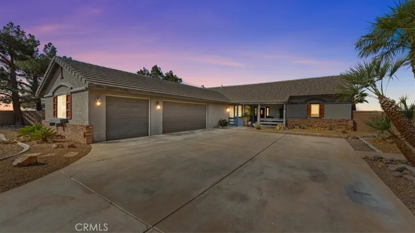 Front twilight
Evening curb appeal highlighting the home’s corner lot presence