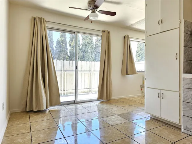 Unit 12 - Dining Room