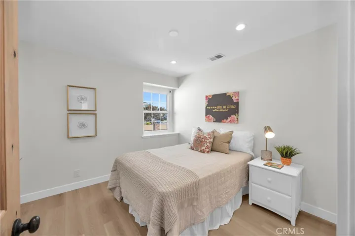 8326 Fontainbleau Way, Cypress, California 90630