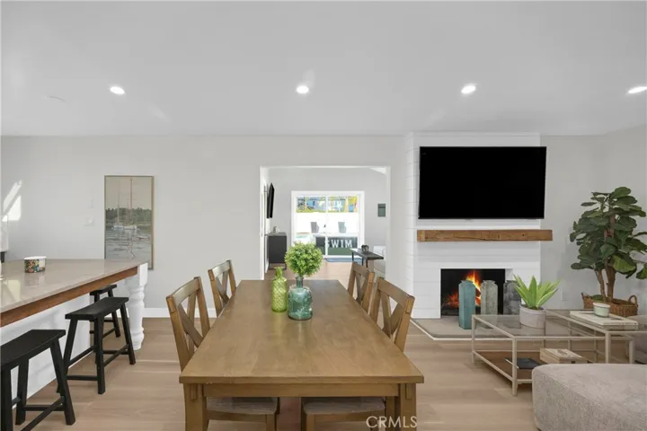 8326 Fontainbleau Way, Cypress, California 90630