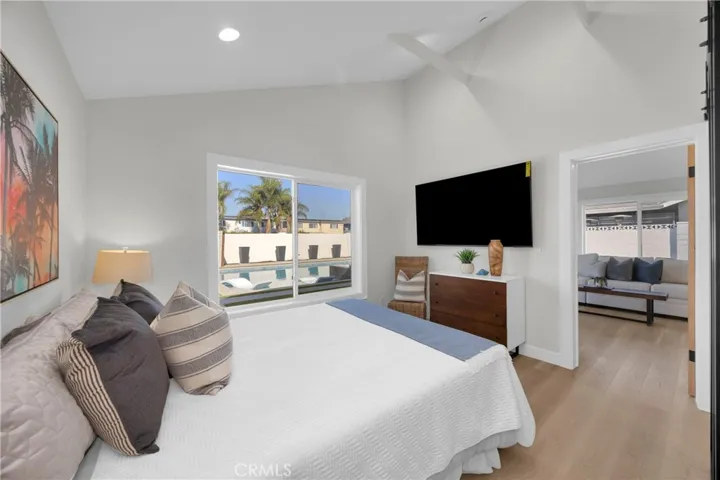 8326 Fontainbleau Way, Cypress, California 90630