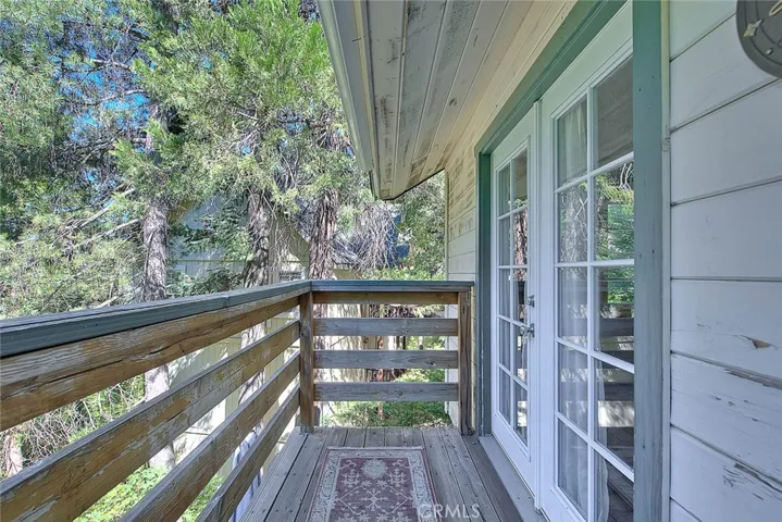 Deck outside of family room