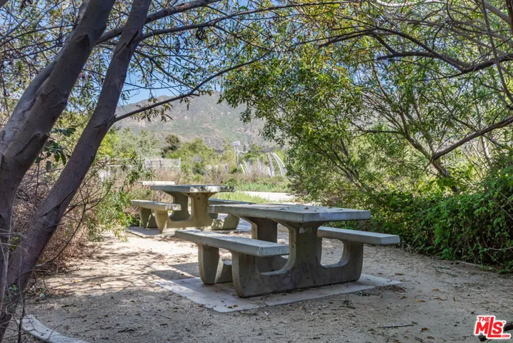 23441 Malibu Colony Road, Malibu, California 90265