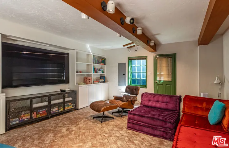 23441 Malibu Colony Road, Malibu, California 90265