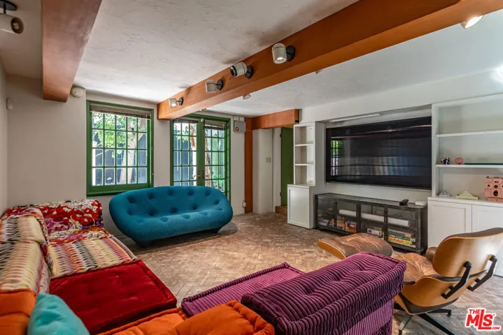 23441 Malibu Colony Road, Malibu, California 90265